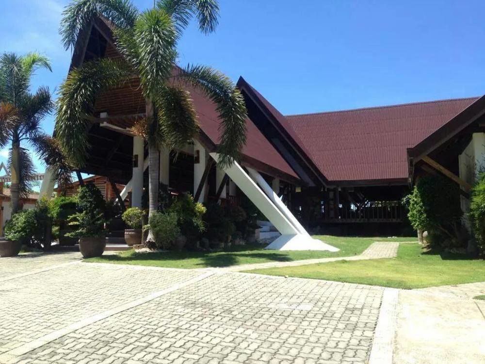 บอฟโฟ รีสอร์ต Hotel Calayugan Norte ภายนอก รูปภาพ