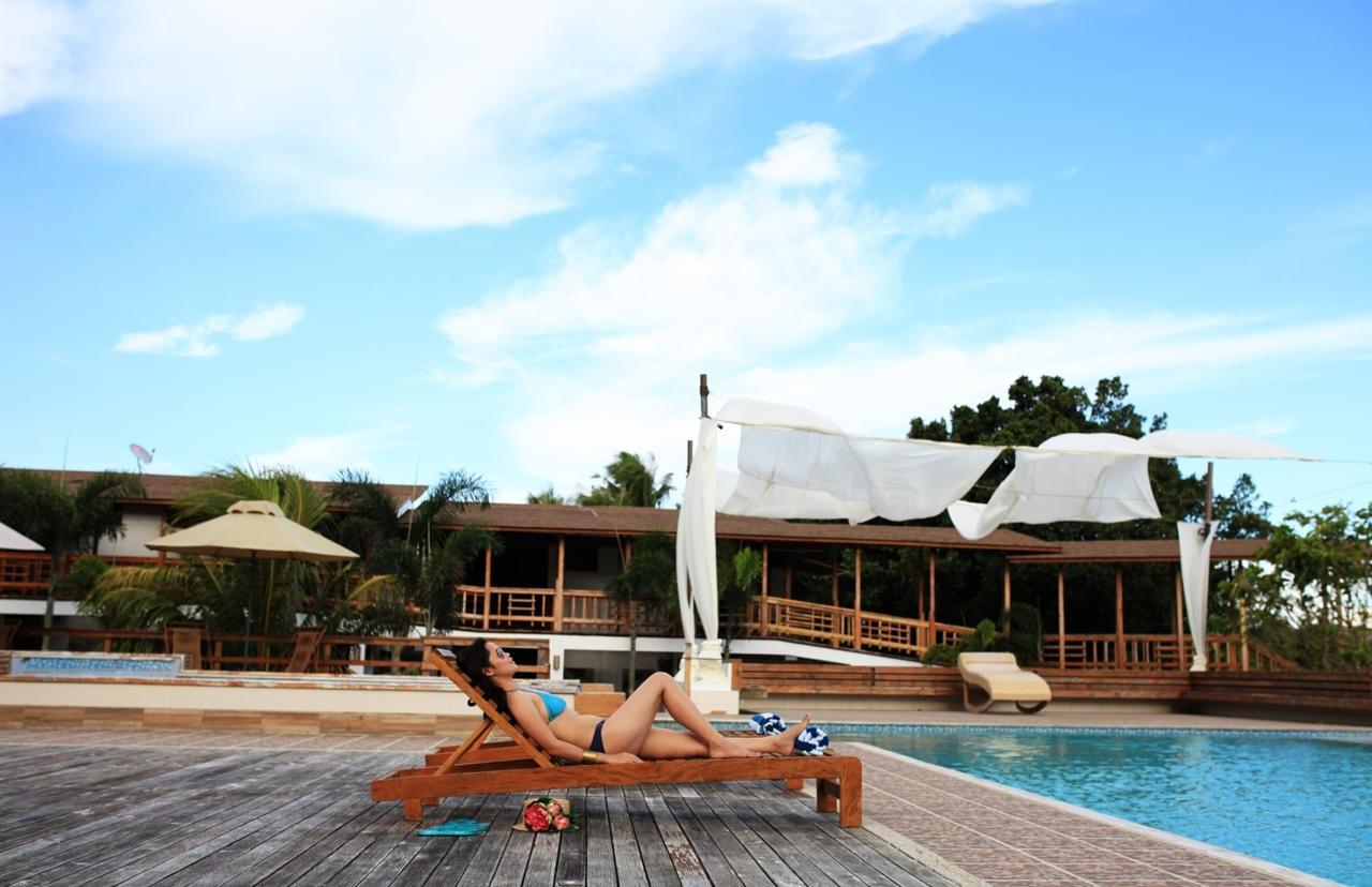 บอฟโฟ รีสอร์ต Hotel Calayugan Norte ภายนอก รูปภาพ