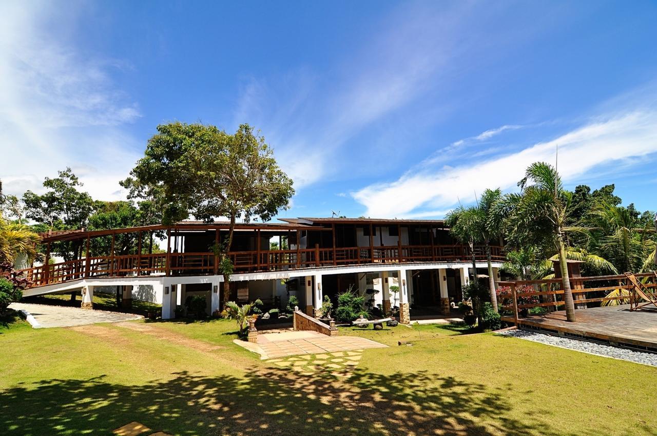 บอฟโฟ รีสอร์ต Hotel Calayugan Norte ภายนอก รูปภาพ